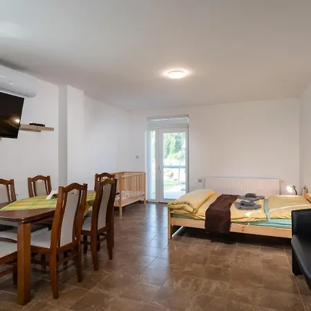 Hotel apartamentowy Rezidencia Podhájska