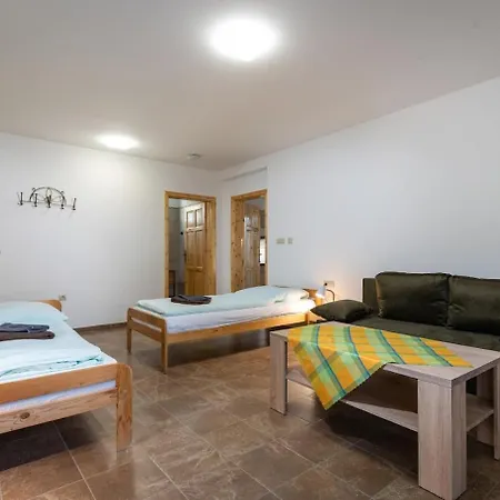 Rezidencia 4* Podhájska