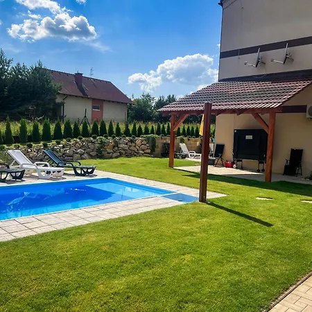 Aparthotel Rezidencia *